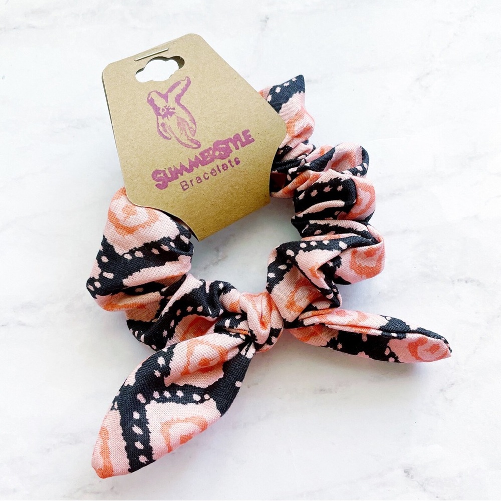 SummerStyle Bracelets Pink and Black Aztec Bow Scrunchie